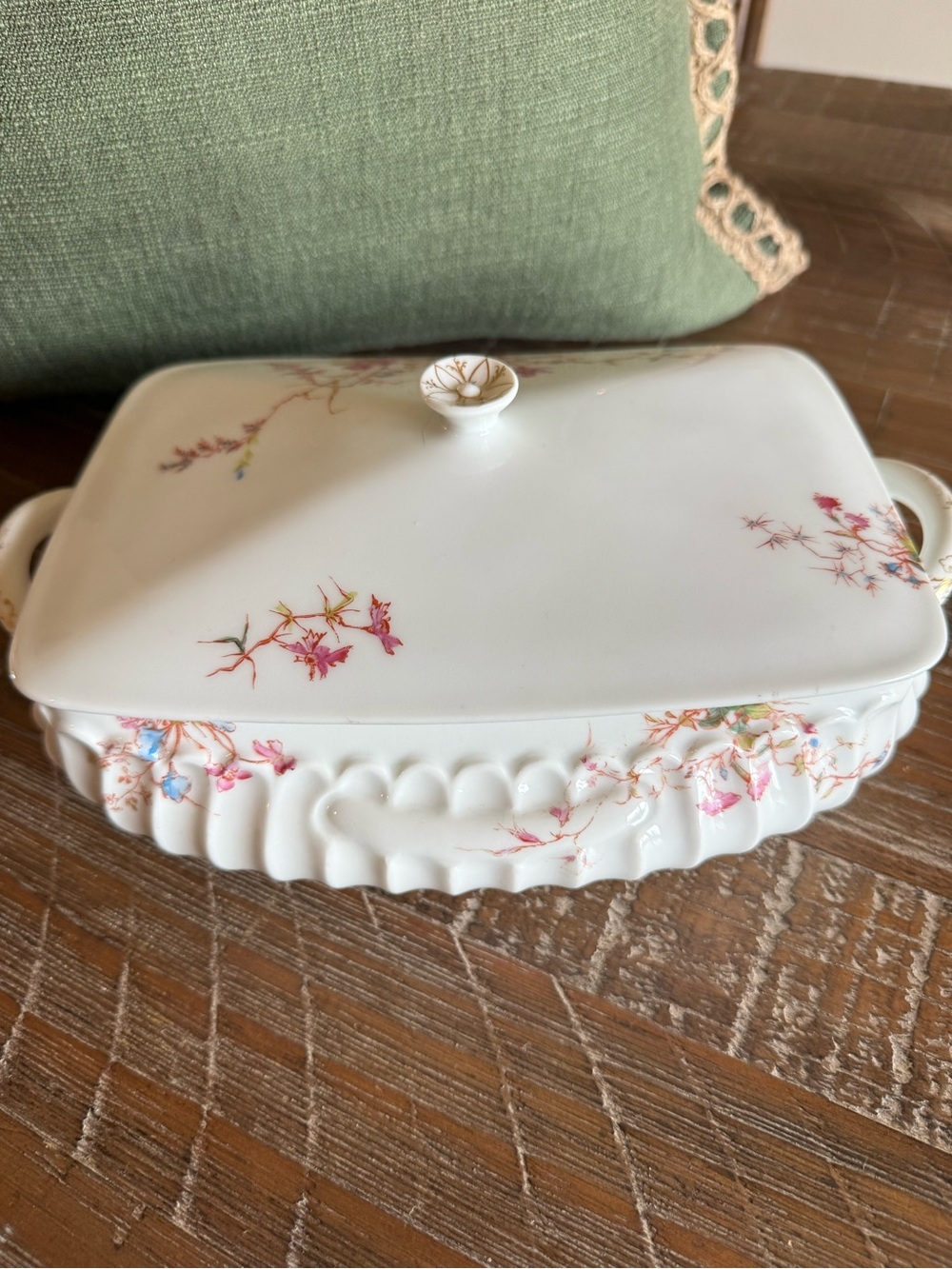 1887 Haviland & Co. Limoges Covered Vegetable Dish
